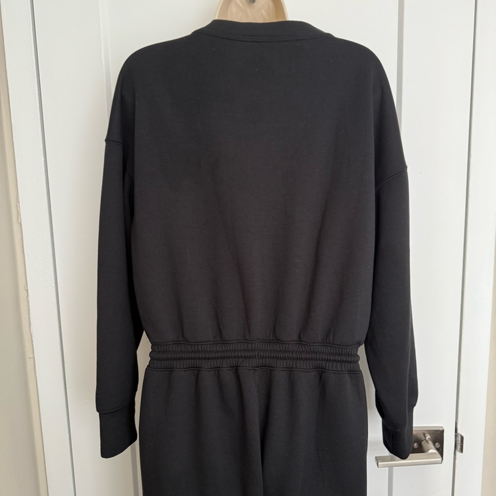 Abercrombie - YPB - Neoknit Long-sleeve Henley Jumpsuit - Black - Picture 6 of 11